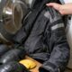 Wie pflege ich meine Motorradbekleidung richtig?